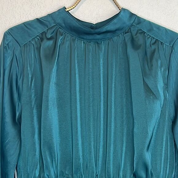 NWT Revolve Line And Dot ELLIOT DRESS Emerald XS - Picture 4 of 15